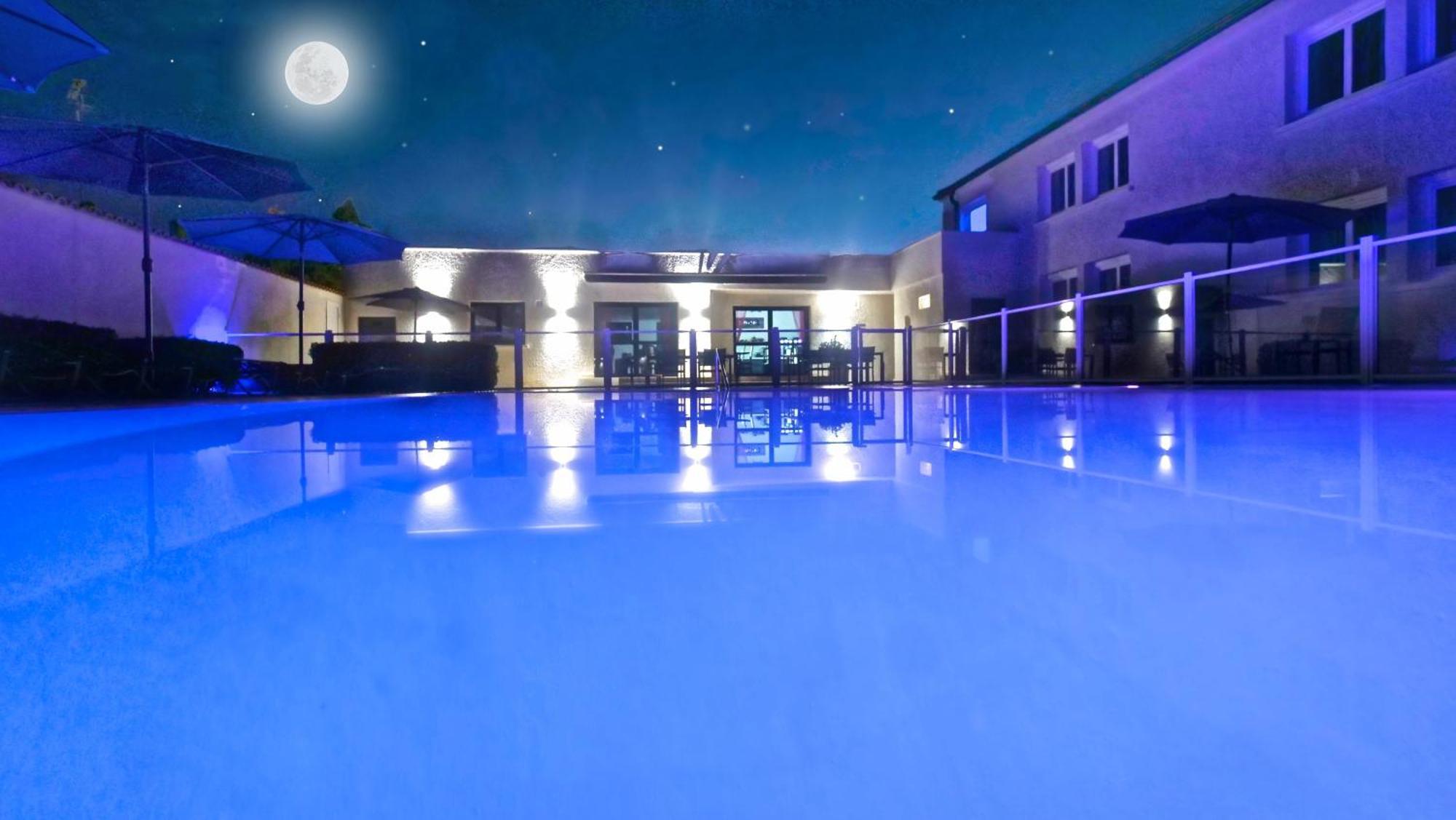 Citotel Hotel Le Capricorne Marmande Exterior photo