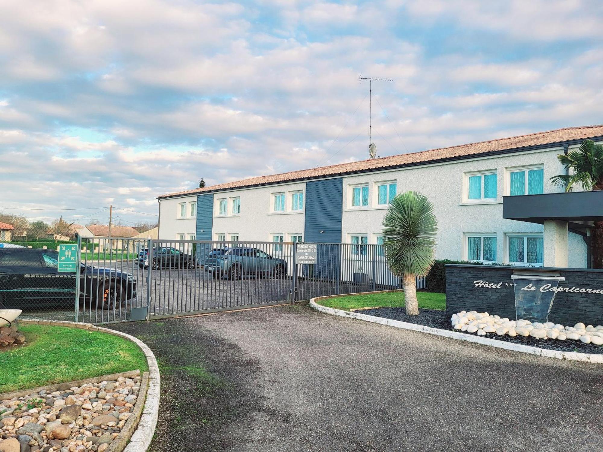 Citotel Hotel Le Capricorne Marmande Exterior photo